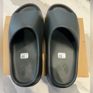 Brand new Yeezy adidas slides